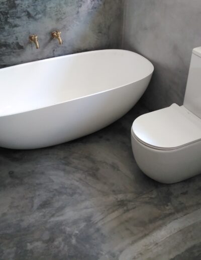 Plumbfix - Bath and Toilet Brass