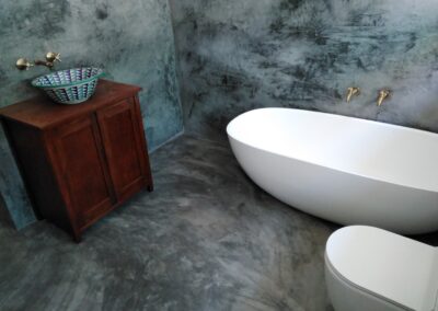 Gallery Designer Basin, Bath and Toilet Brass